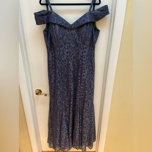 Full length formal dress size 16